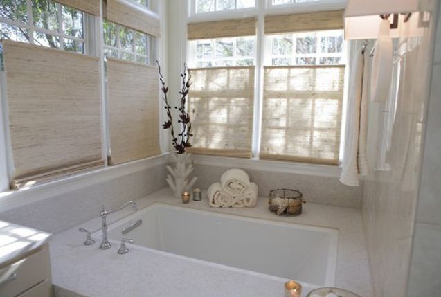 4 Window Covering Ideas for Bathrooms That Will Upgrade Your Home